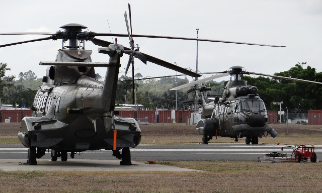 Super Puma RSAF Diturunkan dalam Latma “Manyar Indopura XVI/18